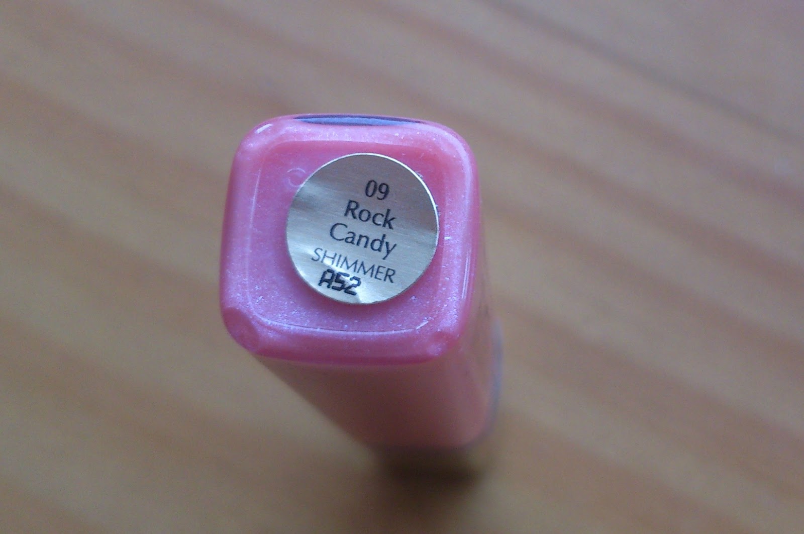 What's on your tulips Estee Lauder Pure Colour Gloss Rock Candy Review...